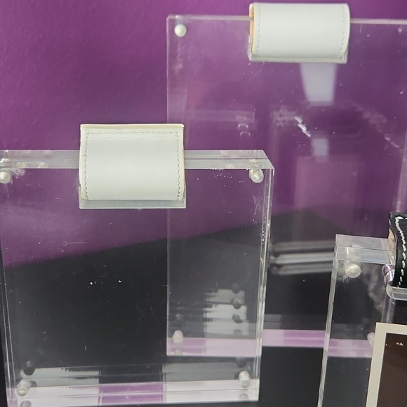 Coach Clear Acrylic Photo Frames with Black and White Accents - Picture 4 of 8